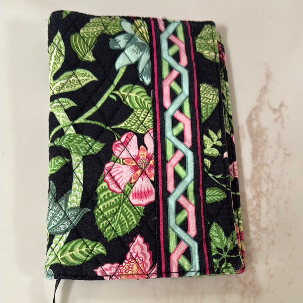 Vera Bradley Botanical Floral Patterned Fabric book Cover NWOT